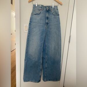 ZARA High Rise Wide Leg Classic Blue Women's Jeans